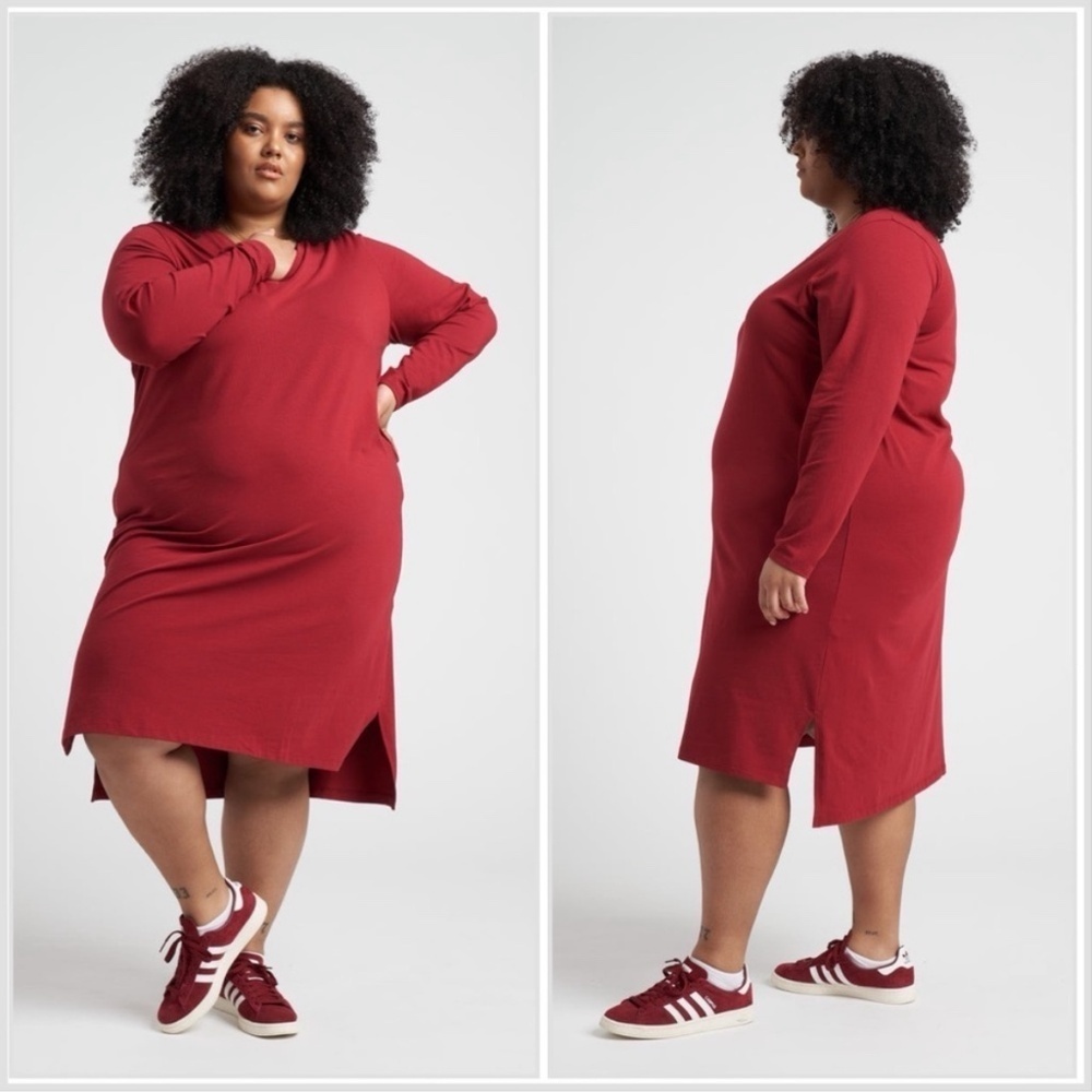 Universal Standard Tesino Midi Dress 32 Long Sleeve Stretch VNeck Red Minimalist